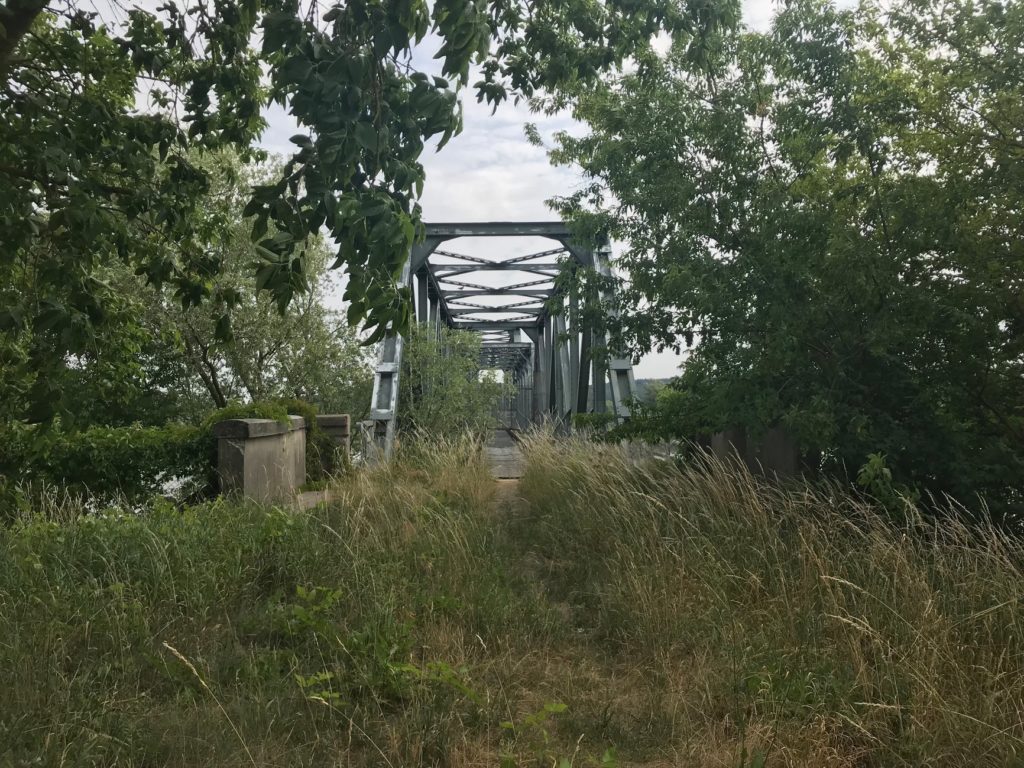 stillgelegte Brücke in Polen